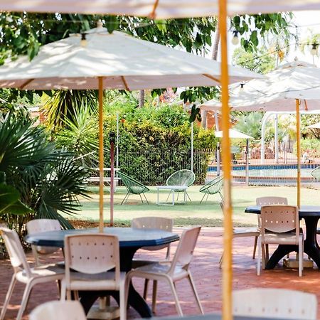 Contour Hotel Katherine Εξωτερικό φωτογραφία