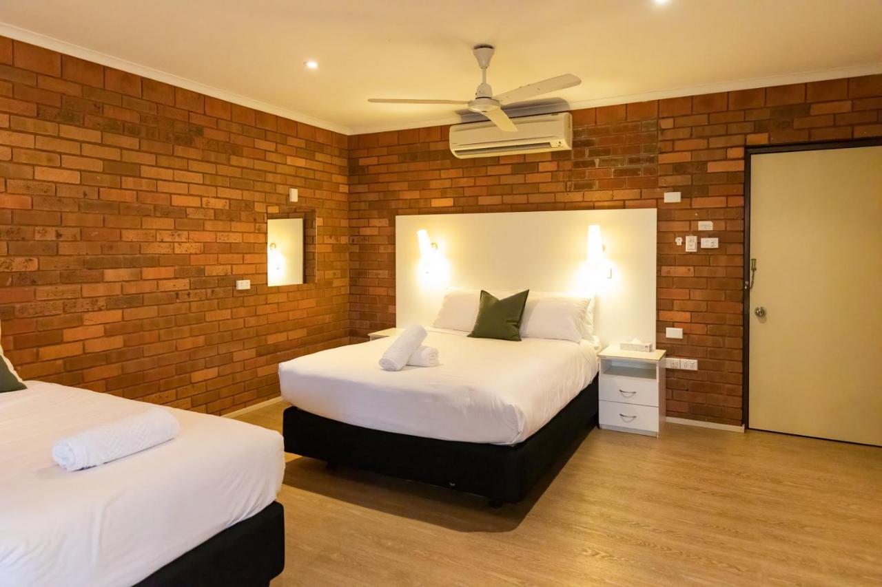 Contour Hotel Katherine Εξωτερικό φωτογραφία