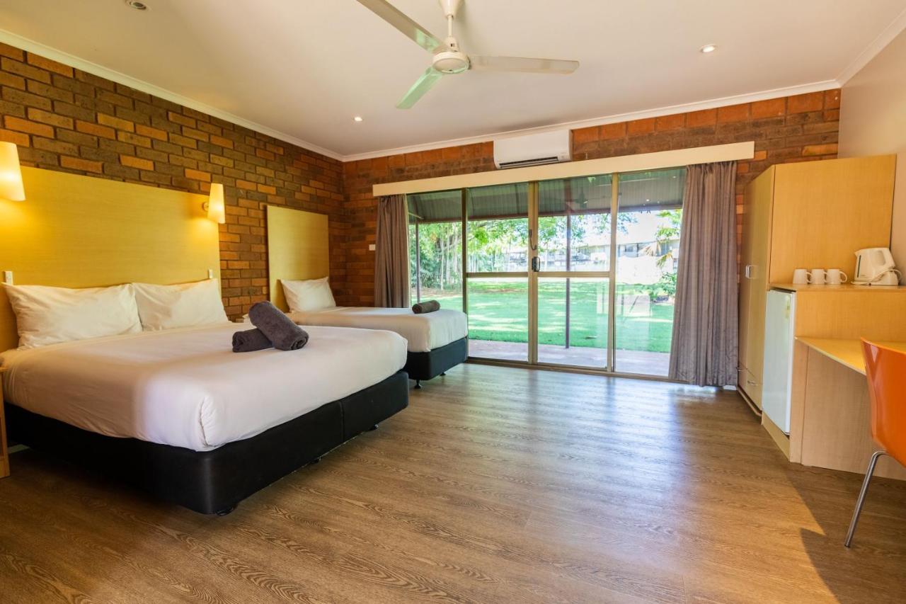 Contour Hotel Katherine Εξωτερικό φωτογραφία