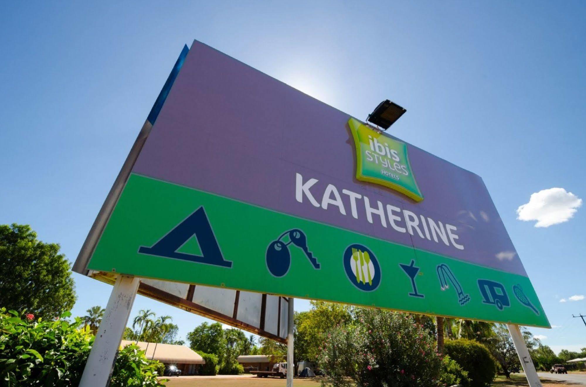Contour Hotel Katherine Εξωτερικό φωτογραφία
